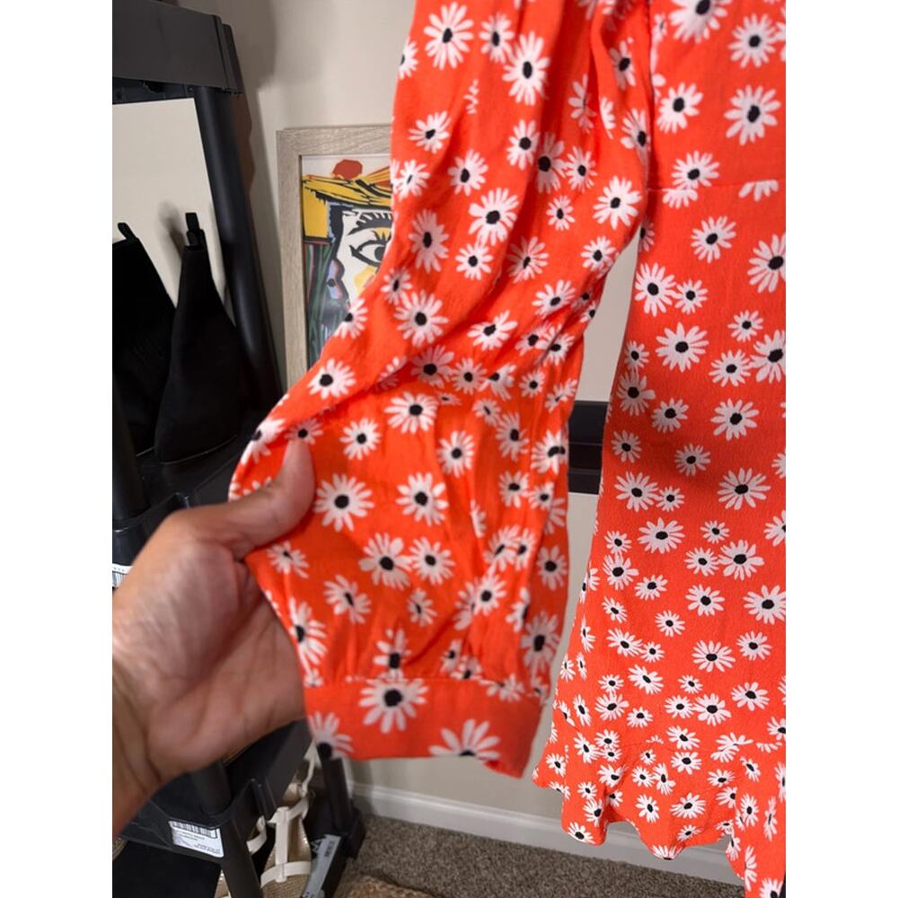 GB orange with Daisy’s wrapped dress EUC M 2897 - Picture 2 of 8